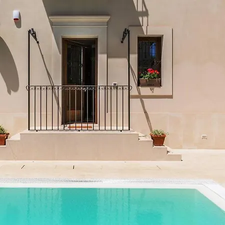 Explore Sicily From A Lux & Private Pool Avola